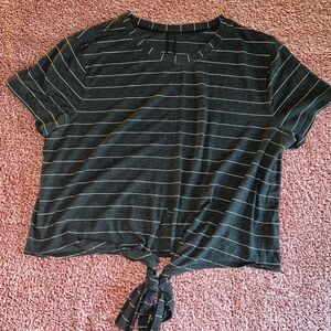 Women’s Lulu Cropped/Tie Shirt